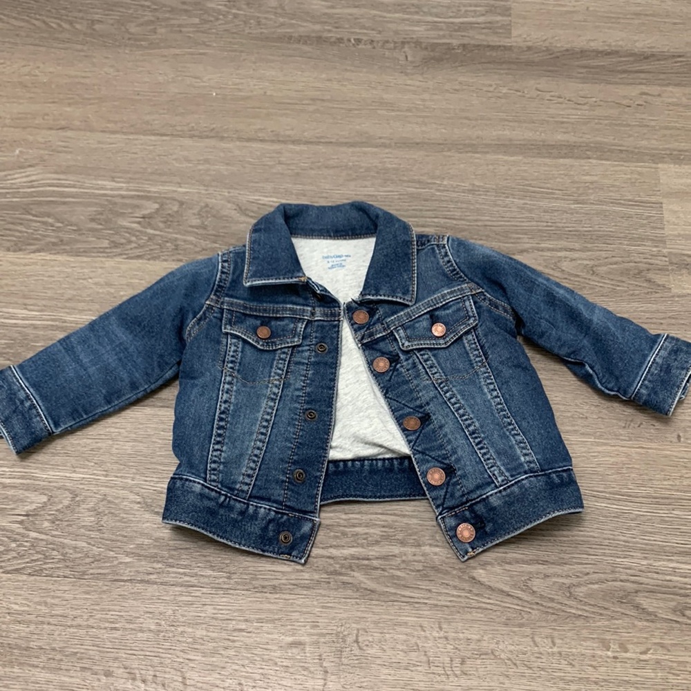 Baby gap denim jacket - size 6-12 months